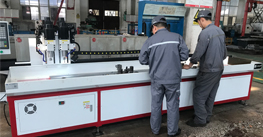 熱熔鉆孔攻絲機操作過程中怎樣盡量避免撞機？